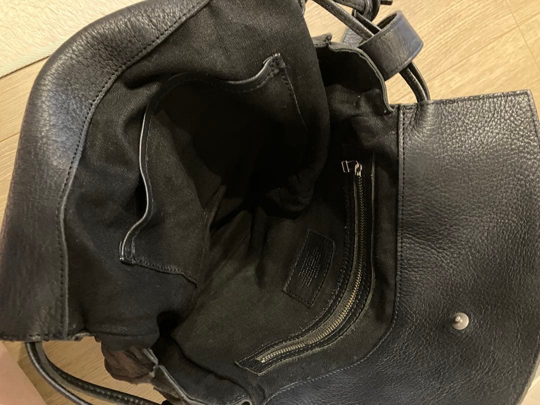 SLOW 黒 レザー ショルダーバッグ