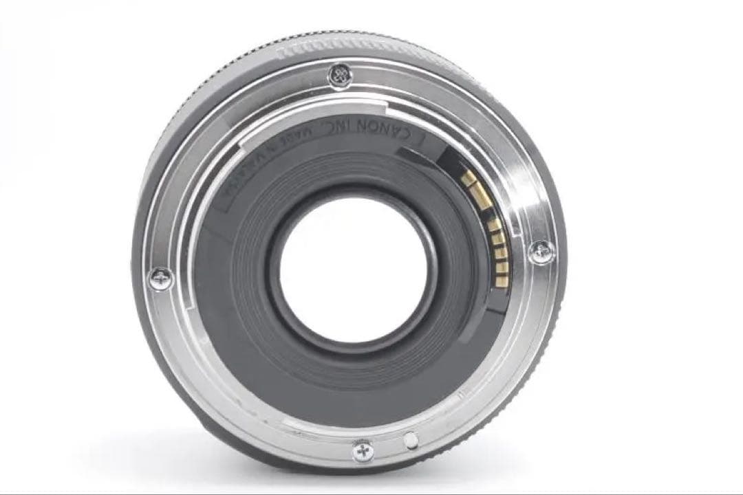 ✨新品級✨Canon EF 50mm STM 単焦点レンズ