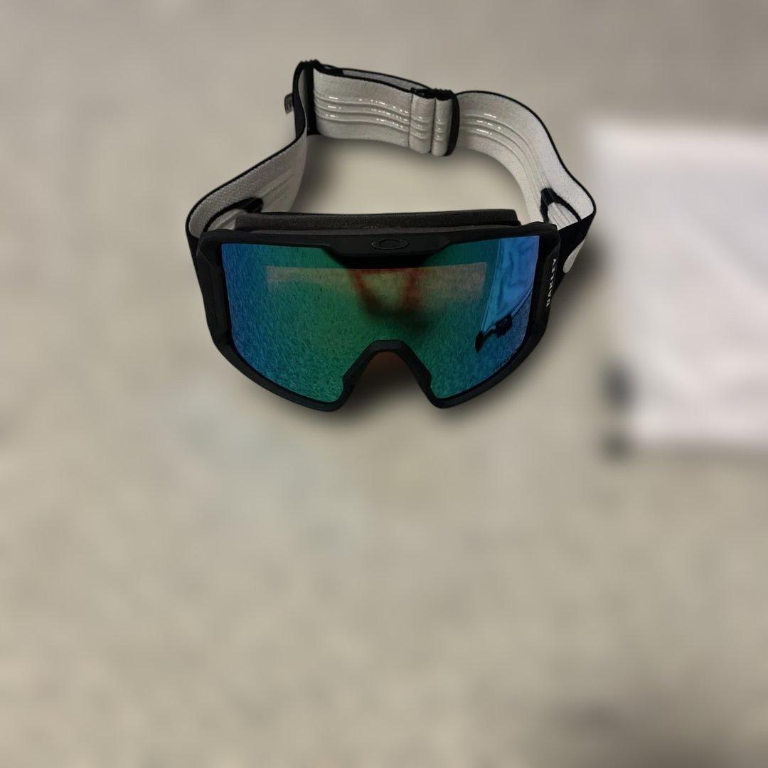 新品未使用タグ付き Oakley ゴーグル ミラーグリーンレンズ