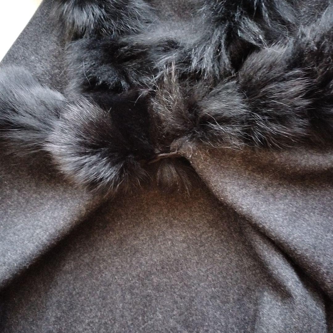 ノアジェ カシミヤ混 フォックスファーポンチョケープ グレー ブラック