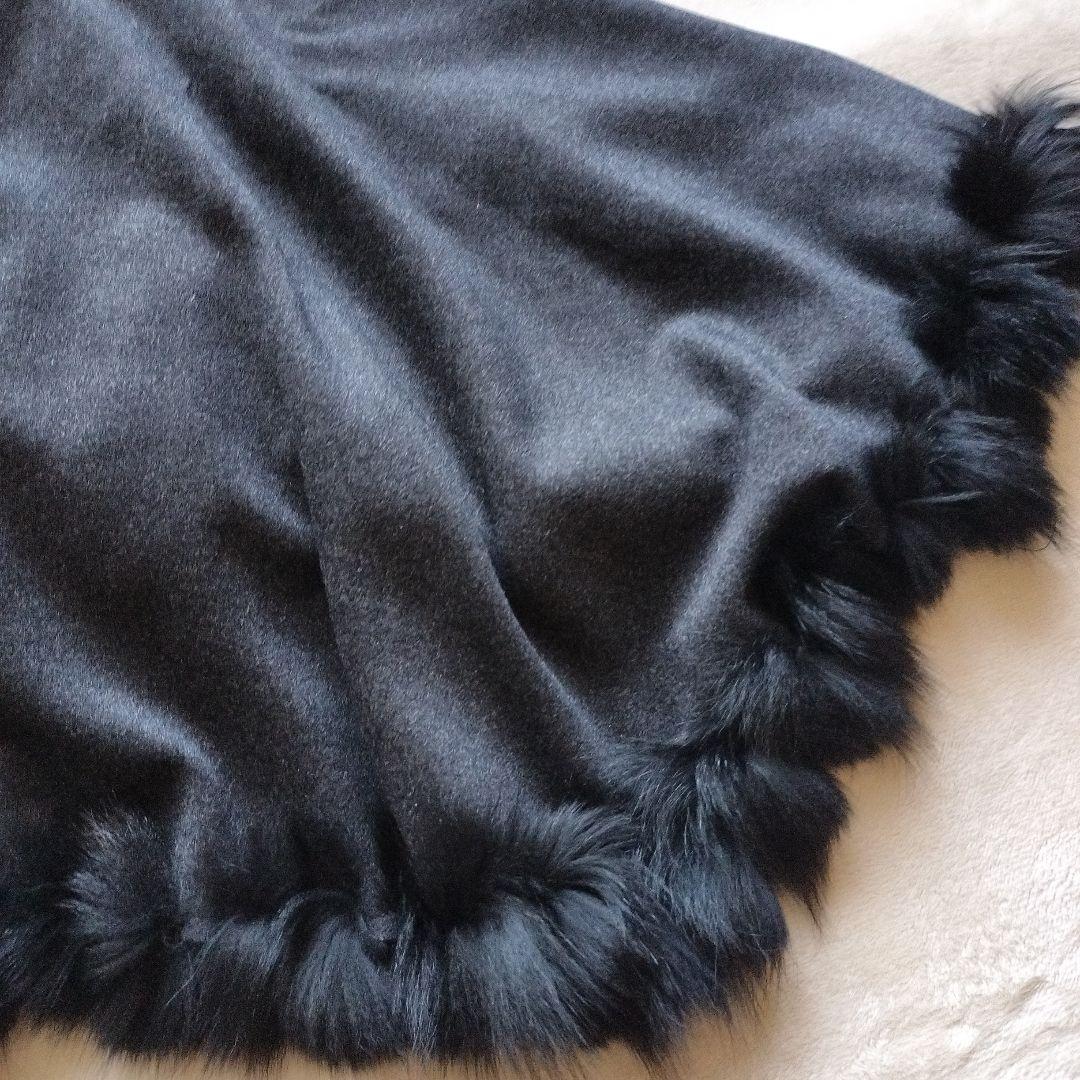 ノアジェ カシミヤ混 フォックスファーポンチョケープ グレー ブラック