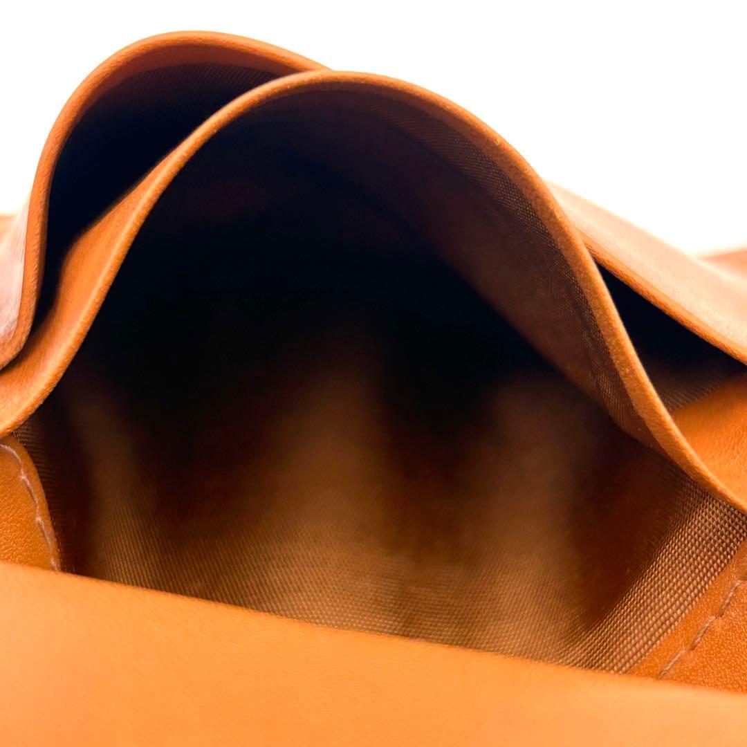 美品✨ CELINE セリーヌ 二つ折り財布 マカダム柄 ブラウン レザー