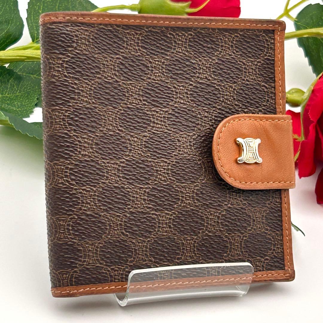 美品✨ CELINE セリーヌ 二つ折り財布 マカダム柄 ブラウン レザー