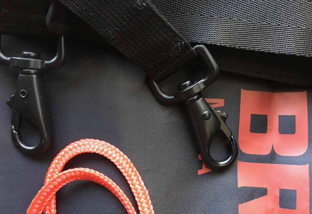 未使用に近い！BRIEFING_B4 Over Trip　バリスティックナイロン