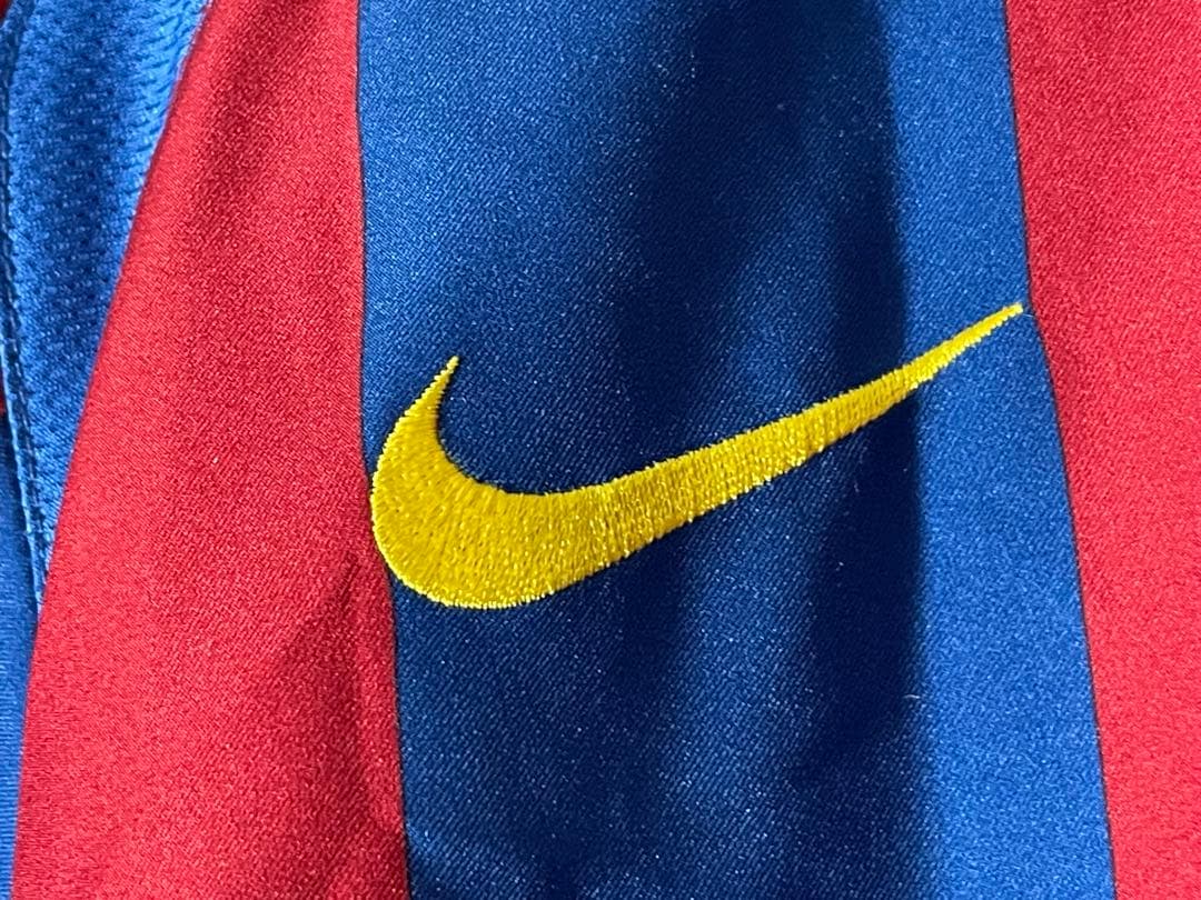 【正規品】バルセロナ　05/06ホームレプリカ長袖