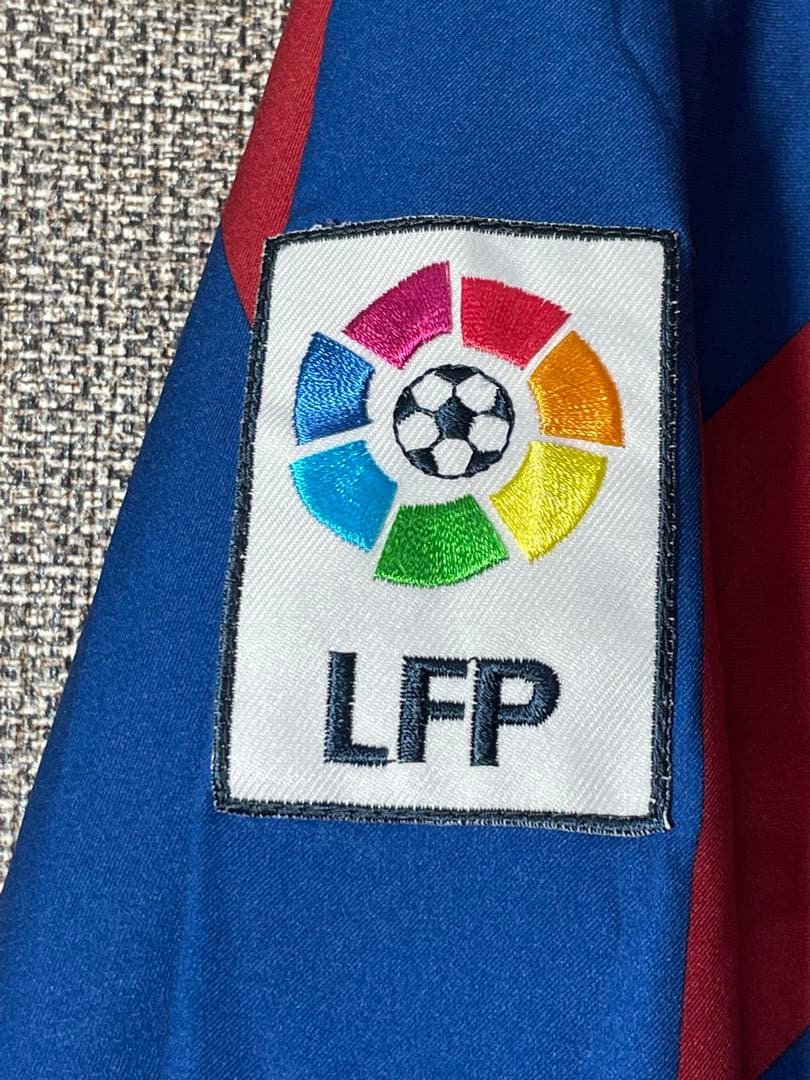 【正規品】バルセロナ　05/06ホームレプリカ長袖