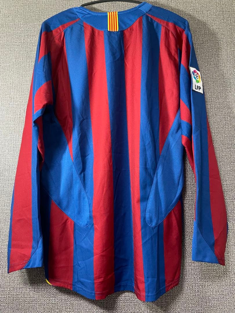 【正規品】バルセロナ　05/06ホームレプリカ長袖