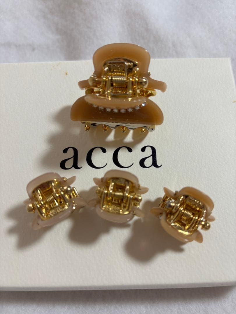 【美品】アッカ acca クリップ 4つセット ベージュ