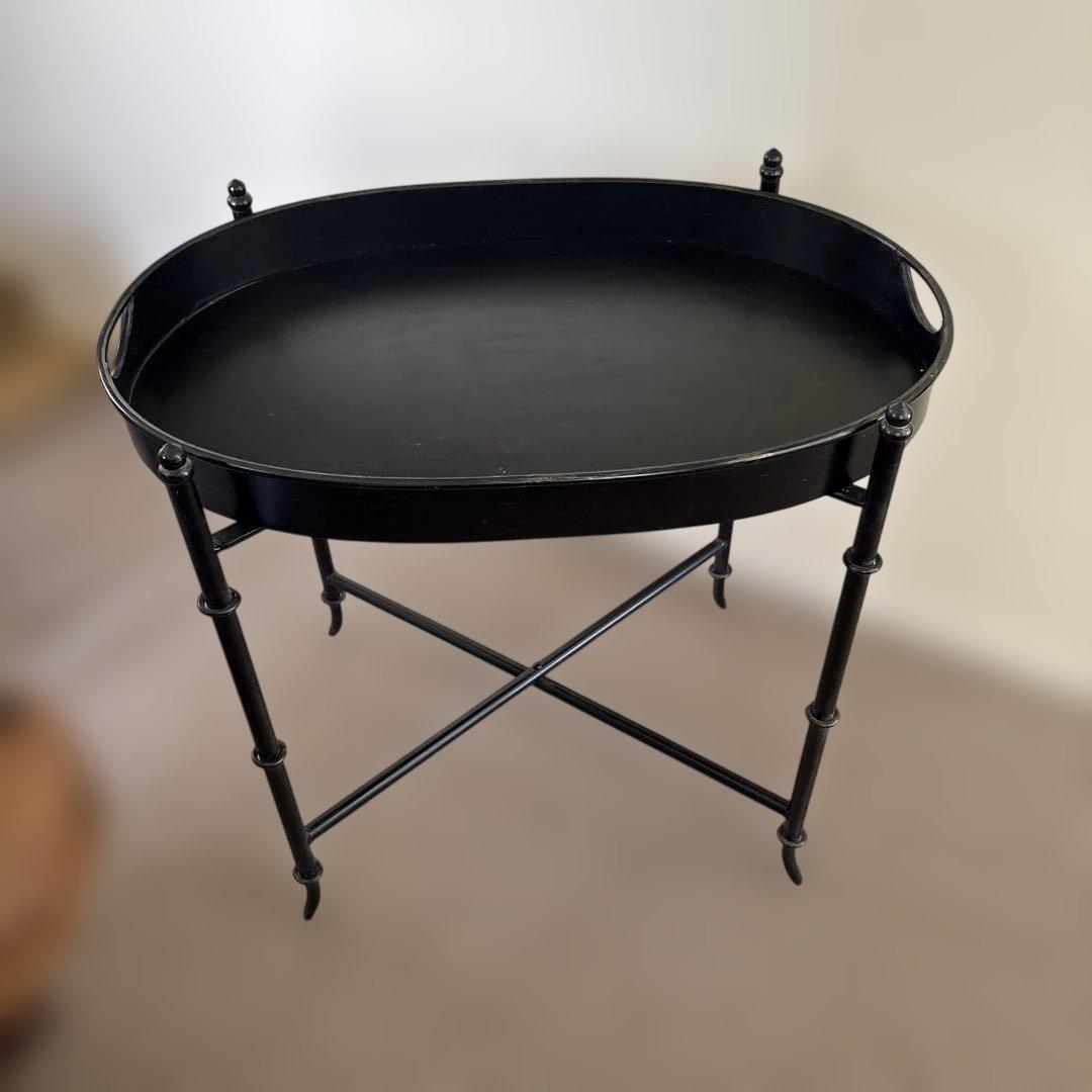 クラシックなアイアン製トレイテーブル　オーバル オシャレ！