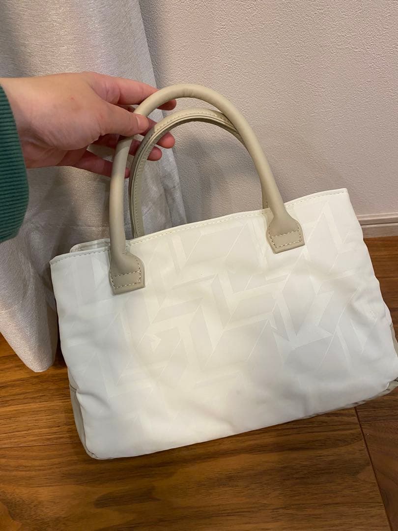 デサントゴルフ　カートバックとボールケースセット