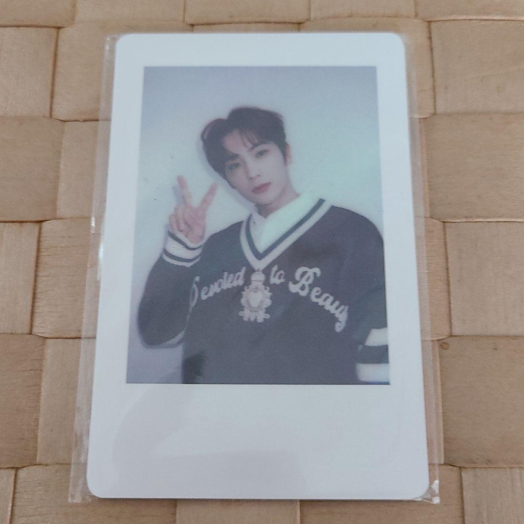 THE BOYZ ドボイズ ボールキャップのポラロイドトレカ ヒョンジェ