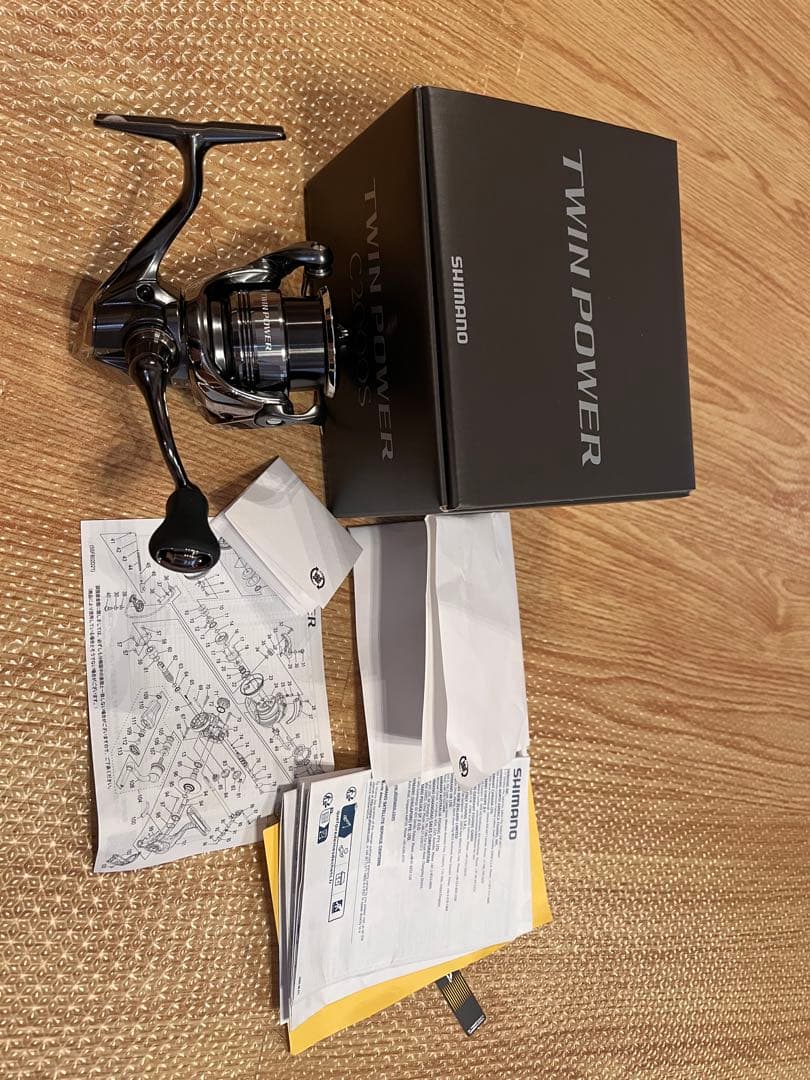 シマノ　24ツインパワー C2000S