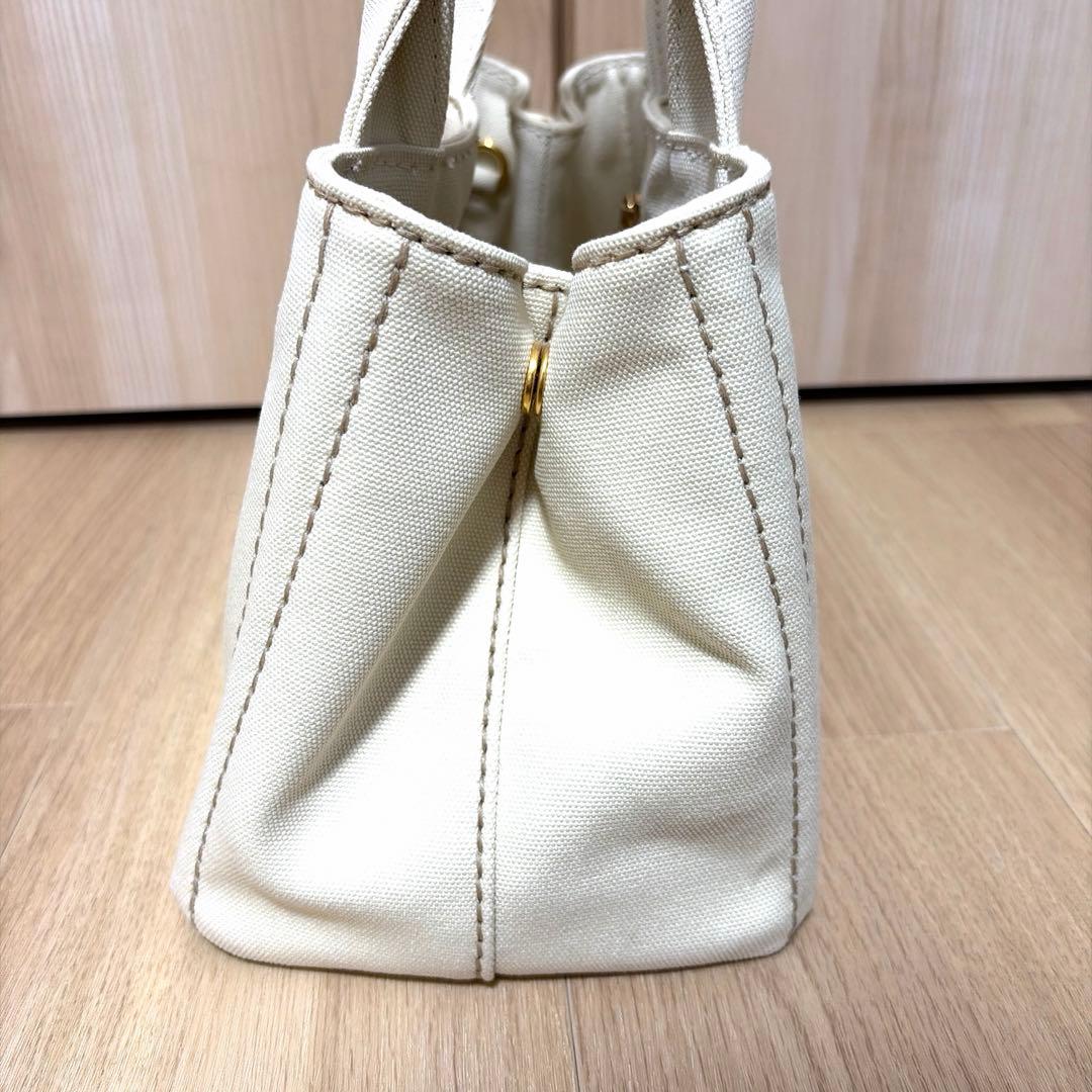 PRADA プラダ　カナパ　キャンバストートバック　ショルダー付
