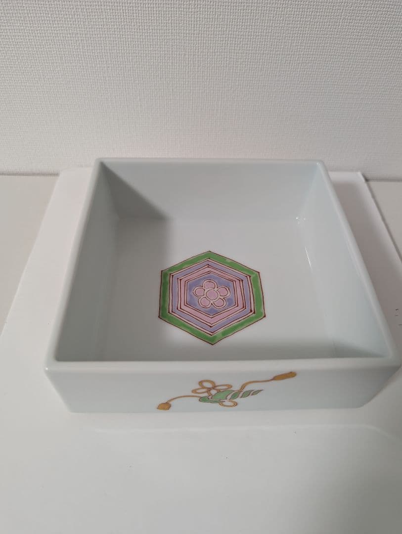 新弥左ヱ門 二段重 宝づくし 陶器製重箱