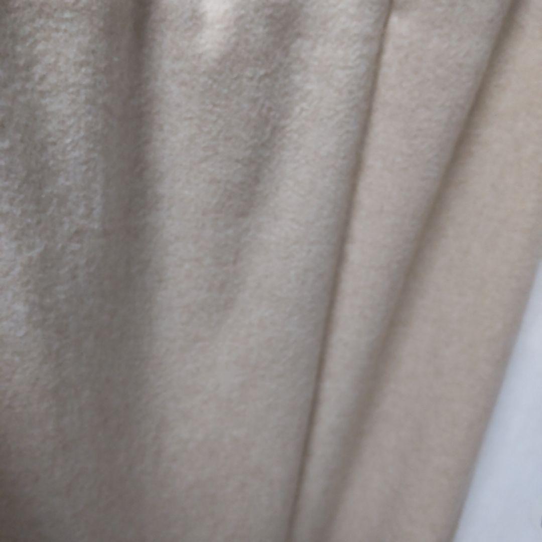 アダムエロペ　カシミヤ100%　大判ストール　マフラー　ベージュ　ひざ掛け