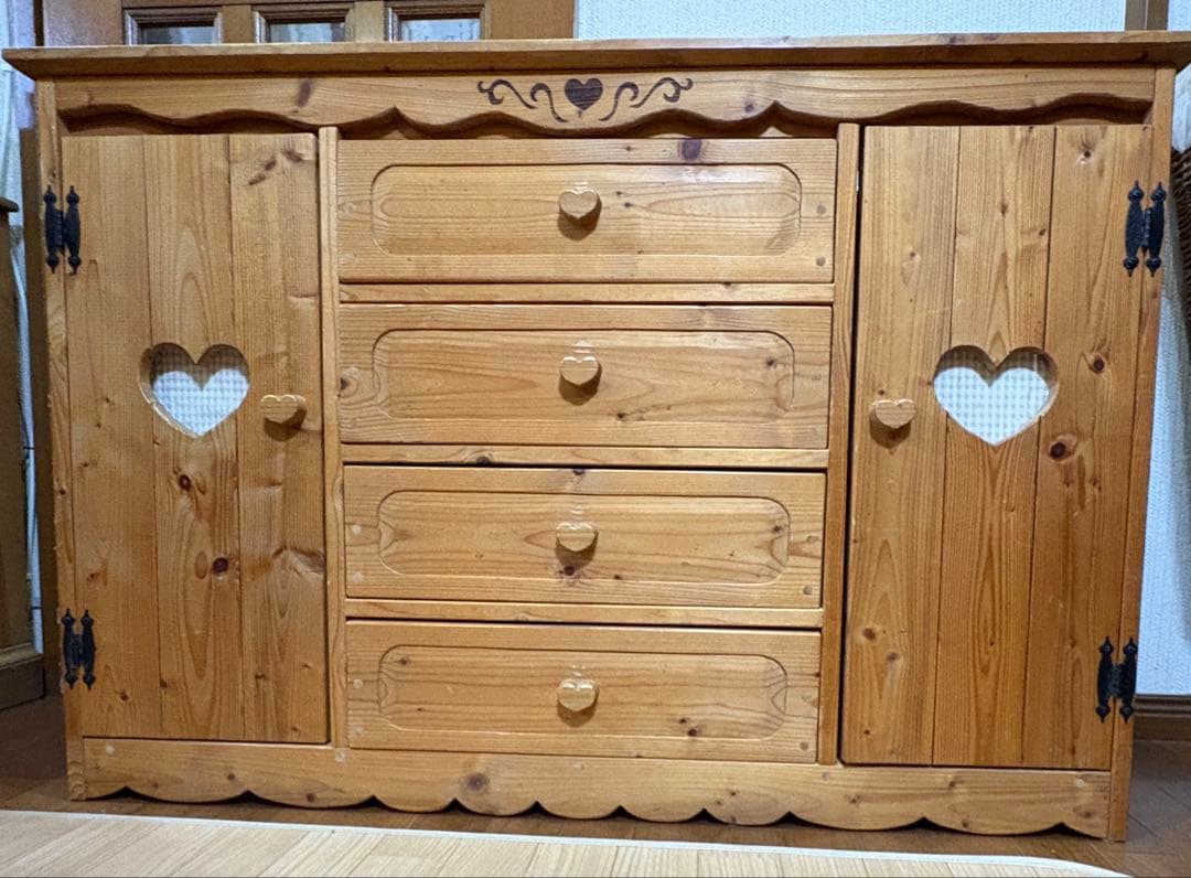 カントリー家具　チェスト　ハート