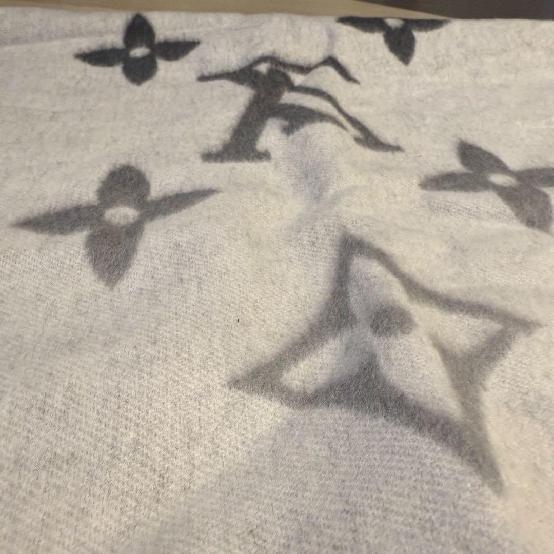 【未使用品級】ヴィトン　カシミヤマフラー