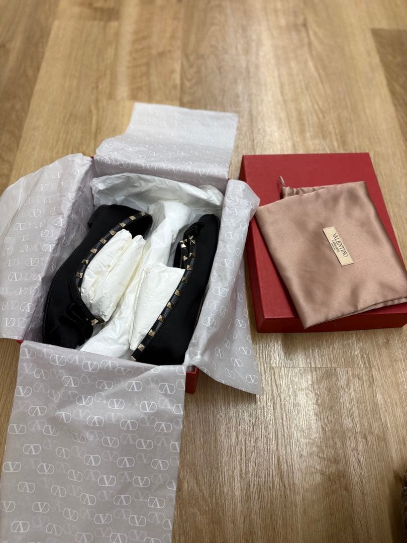 美品【valentino バレンティノ】バレエシューズ