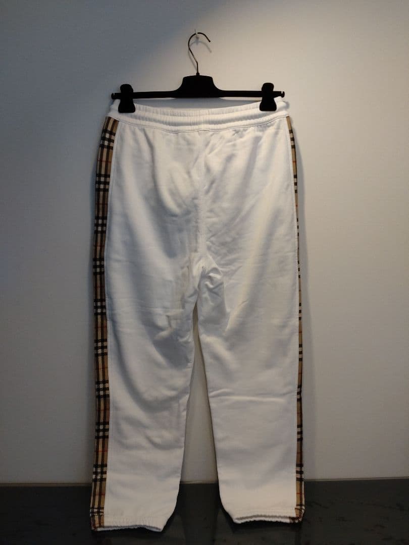 BURBERRY スウェットパンツ　Ｍ【新品未使用品】