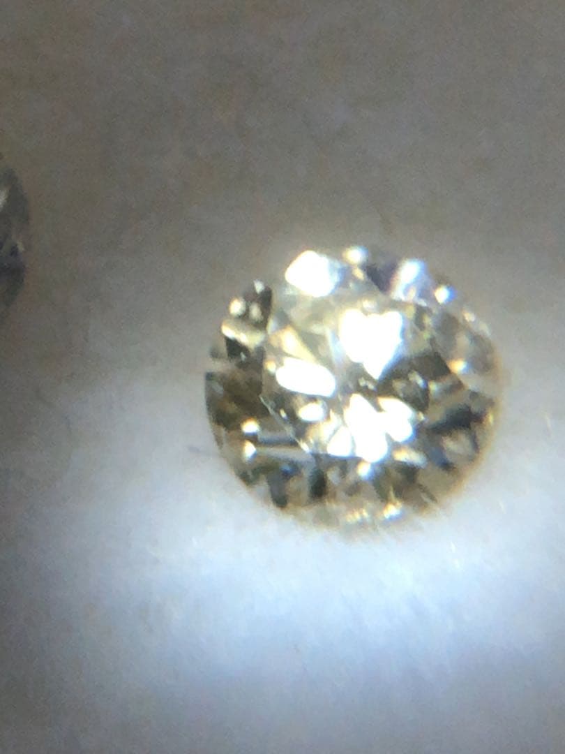 御依頼分、こちら3石セットのお値段です。