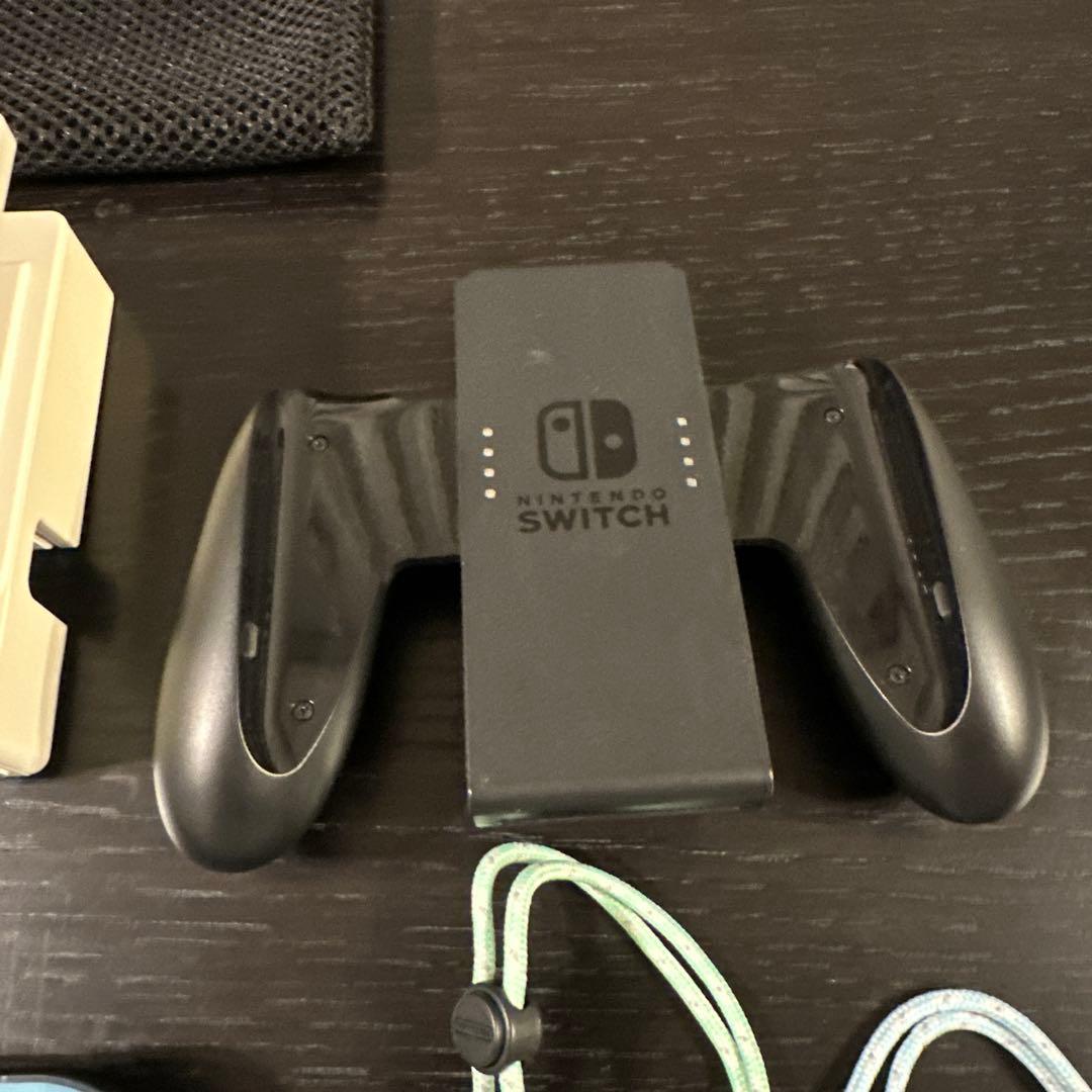 Nintendo switch 本体 あつまれ動物の森デザイン