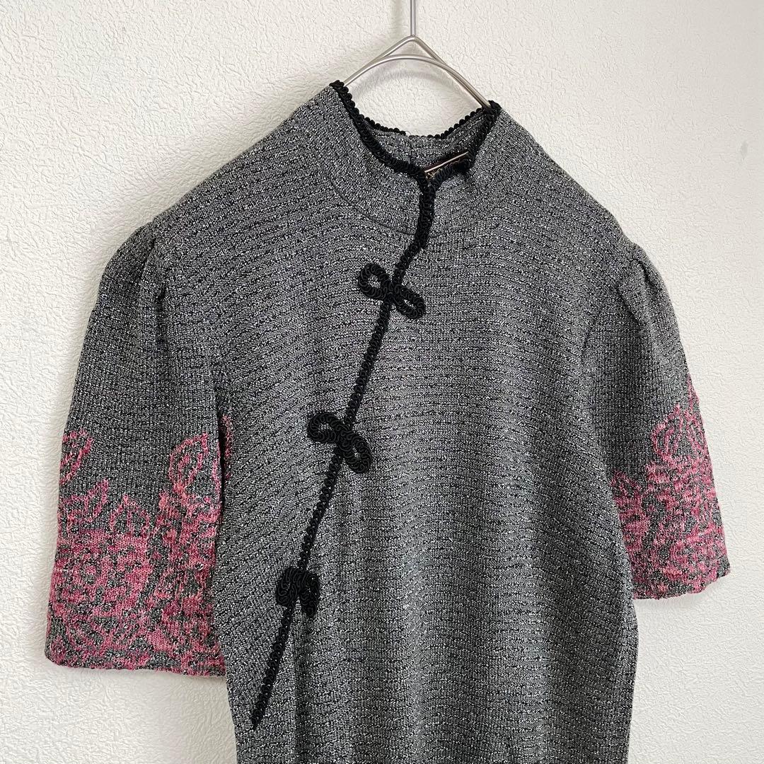 斉藤都世子 サイトウトヨコ ラメニット チャイナワンピース シルバー 華やか