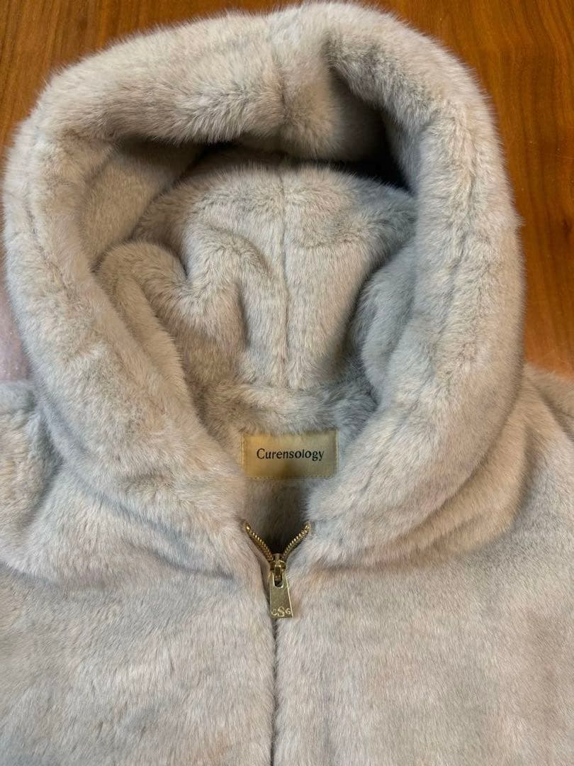 ⭐️本日掲載最終‼️⭐️タグあり美品⭐︎Curensologyミンクライクファーベスト