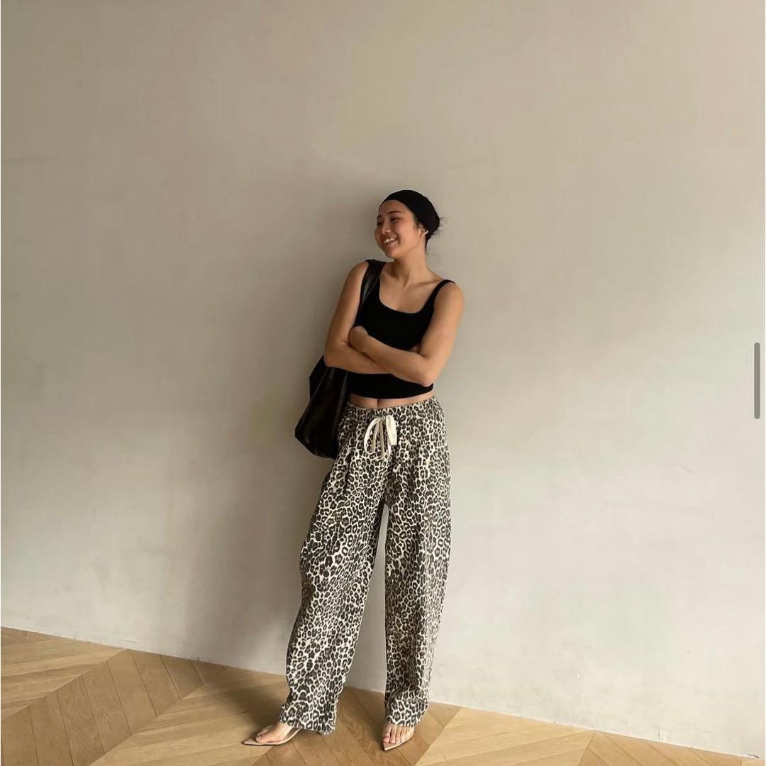 searoomlynn ライトcanvas ギャザーパンツ　レオパード