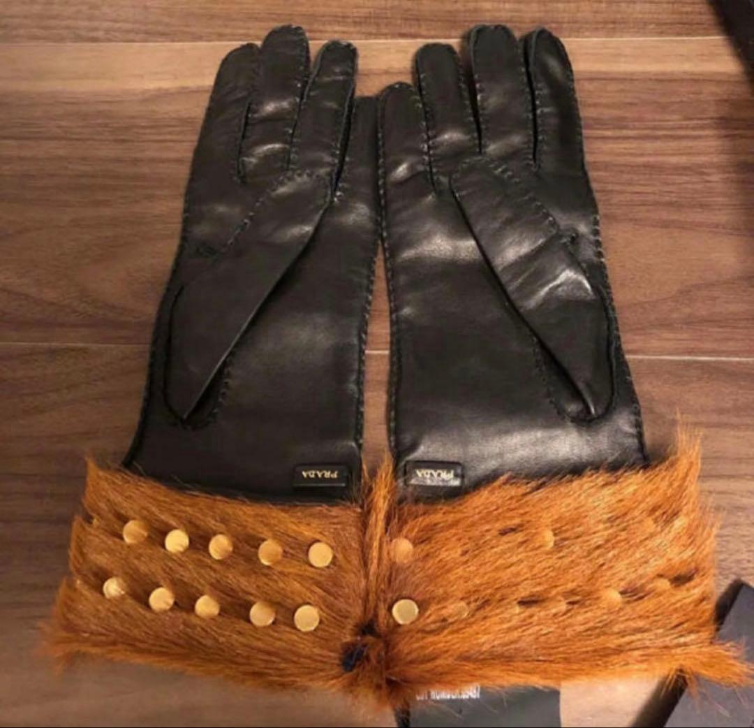 手袋　プラダ　レディース　Ｓ〜M