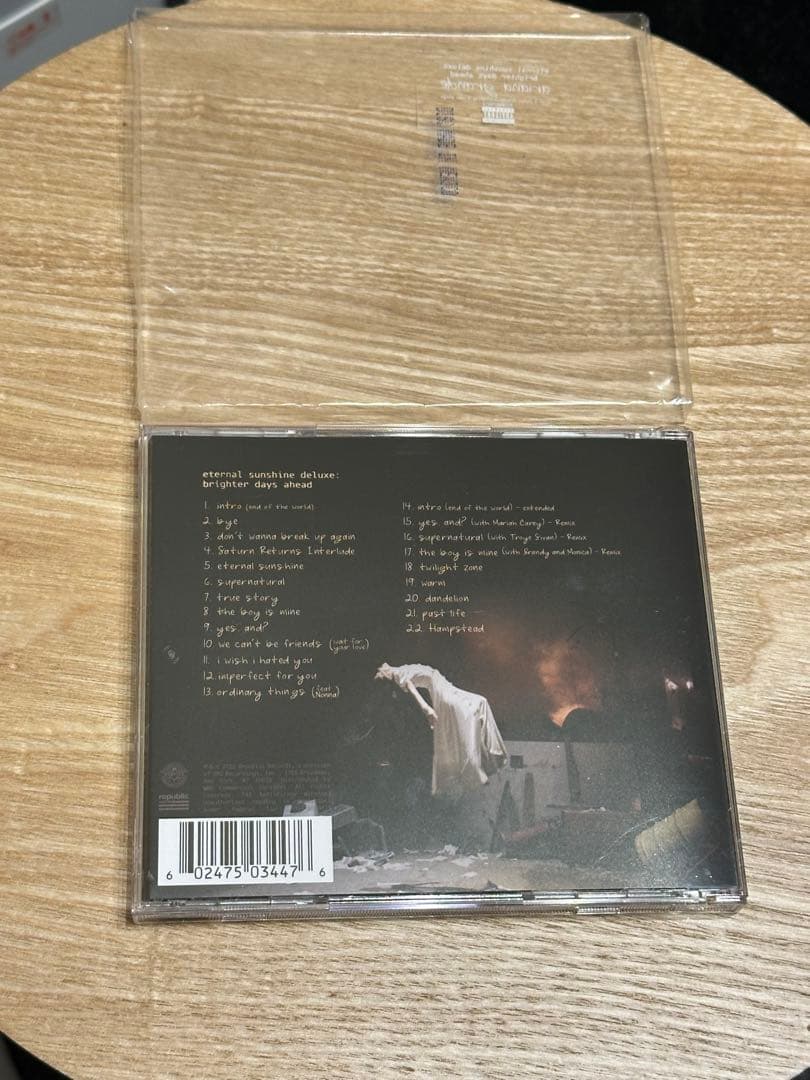 直筆サイン入り アリアナグランデ 「エターナル サンシャイン」 CDアルバム