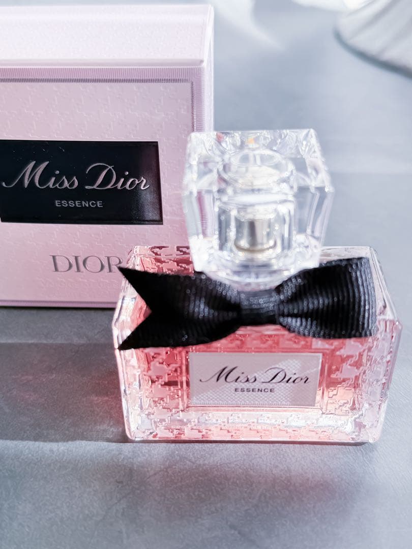 Miss Dior Essence 香水