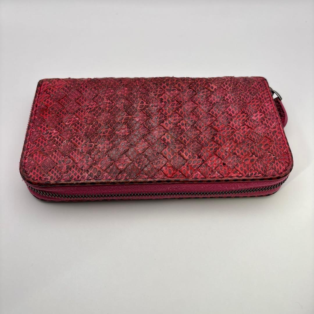 ◆正規品◆ボッティガヴェネタイントレチャート ラウンドファスナー長財布パイソン