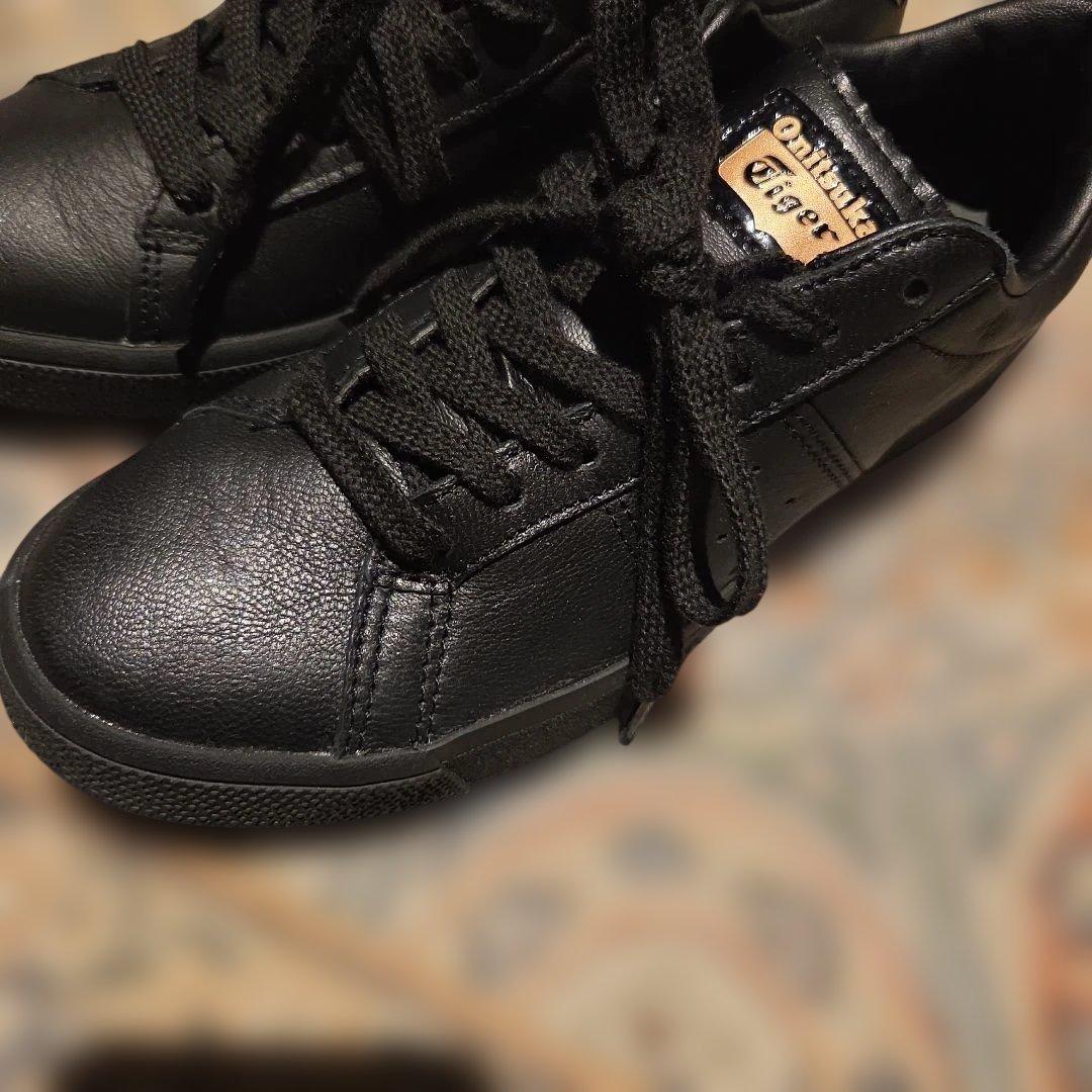 み*こ様 【極美品！✨】Onitsuka Tiger ブラックレザー スニーカー