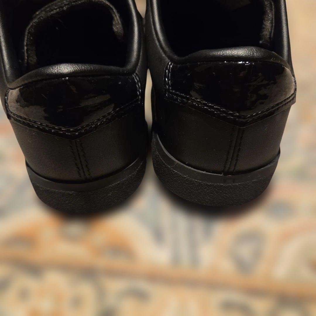 み*こ様 【極美品！✨】Onitsuka Tiger ブラックレザー スニーカー