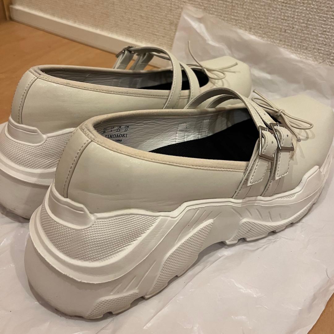 9/4までGiselle Milk leather x WH akikoaoki