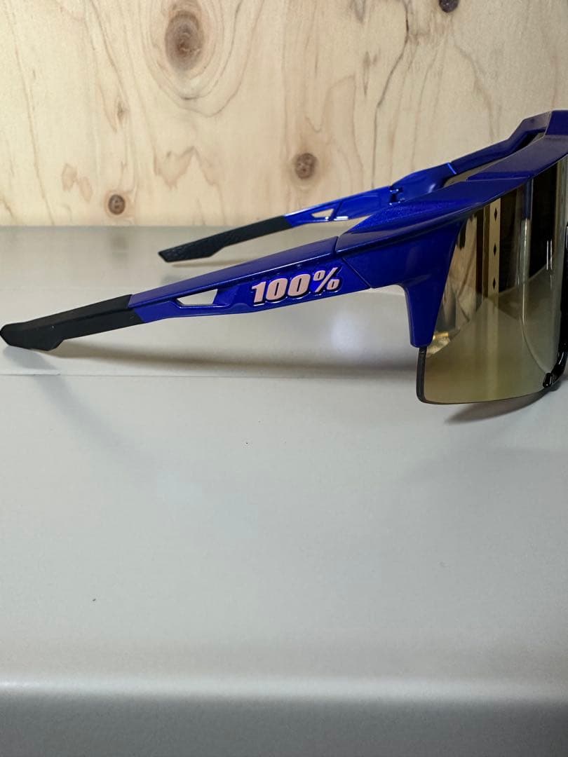 100% ワンハンドレッド サングラス