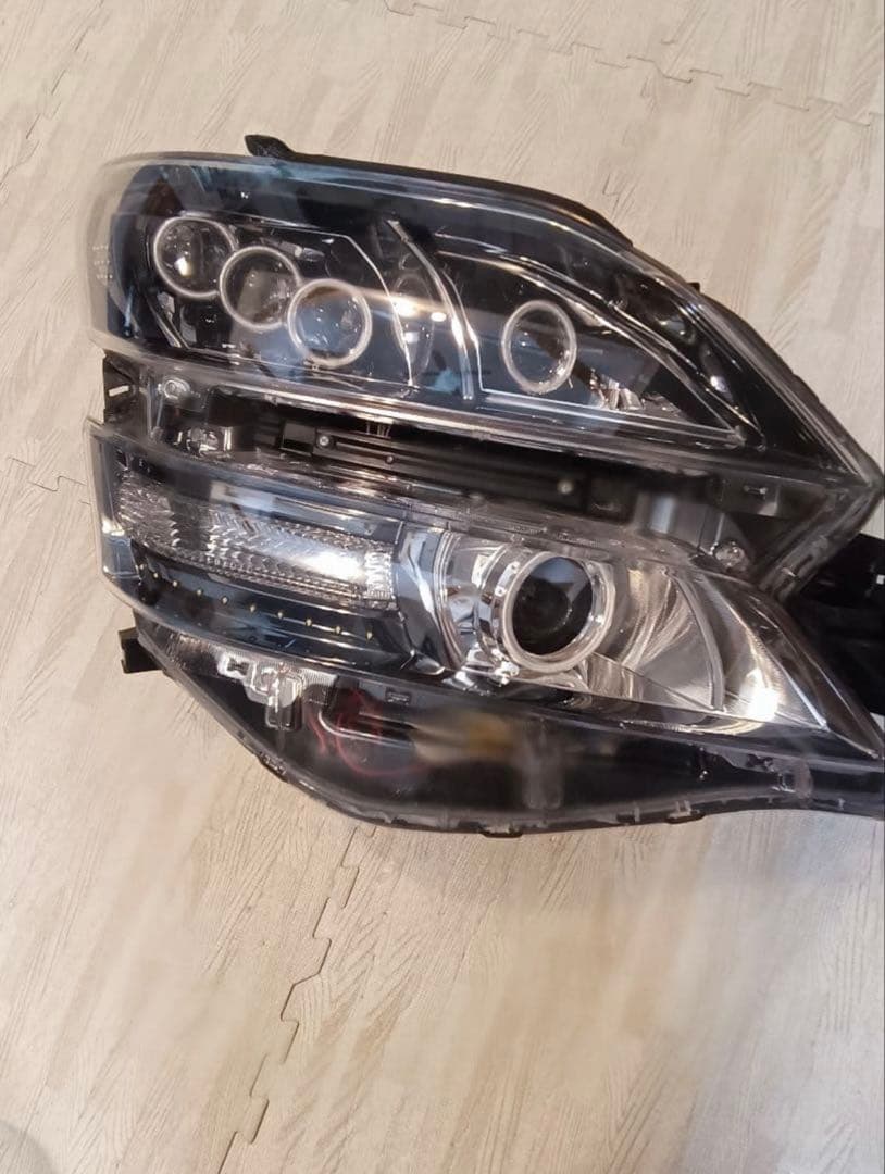 最終値下げ！20ヴェルファイア　　カスタムヘッドライト　10連イカリング