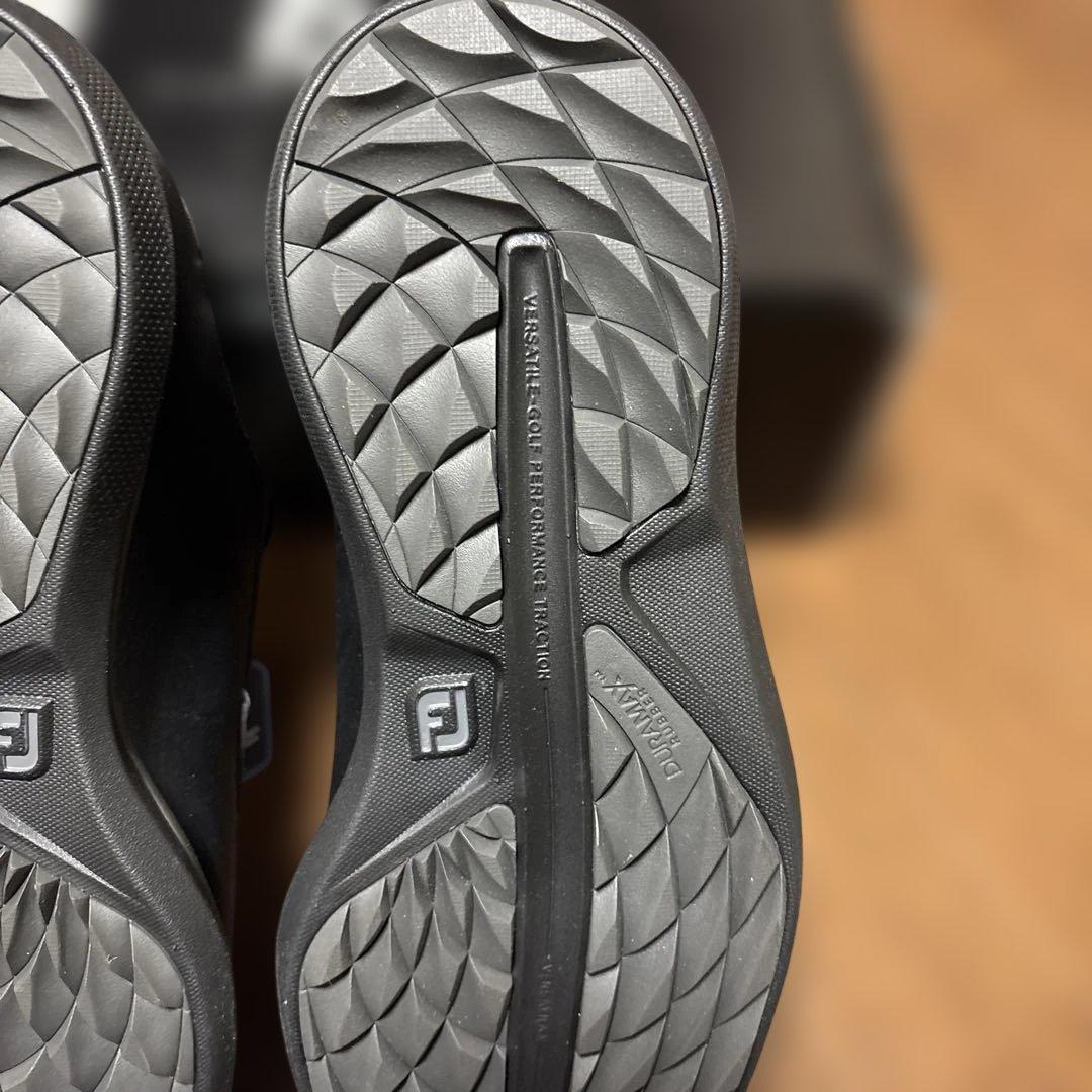 【新品　未使用】フットジョイ ゴルフシューズ 黒 トラディションズ　27.0