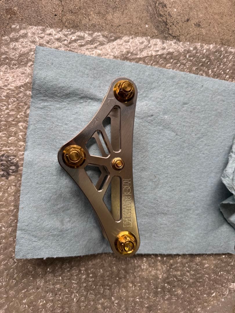 z900rsモリワキリンクプレート