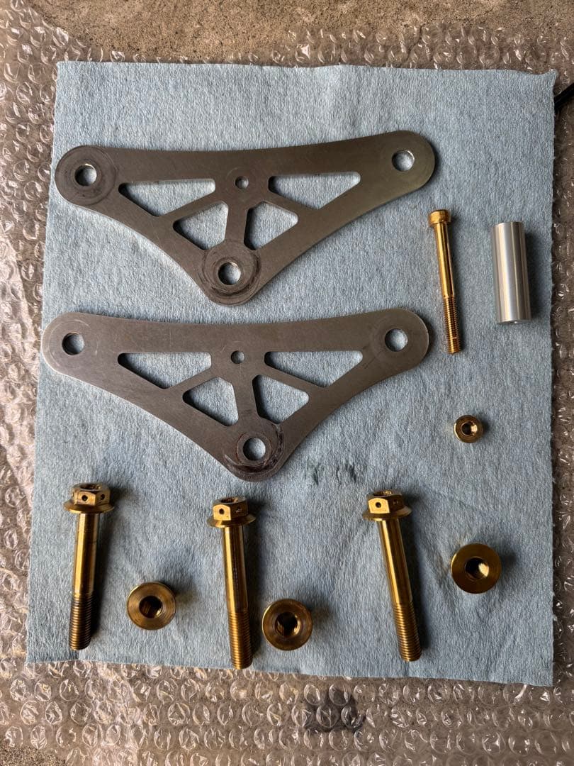 z900rsモリワキリンクプレート