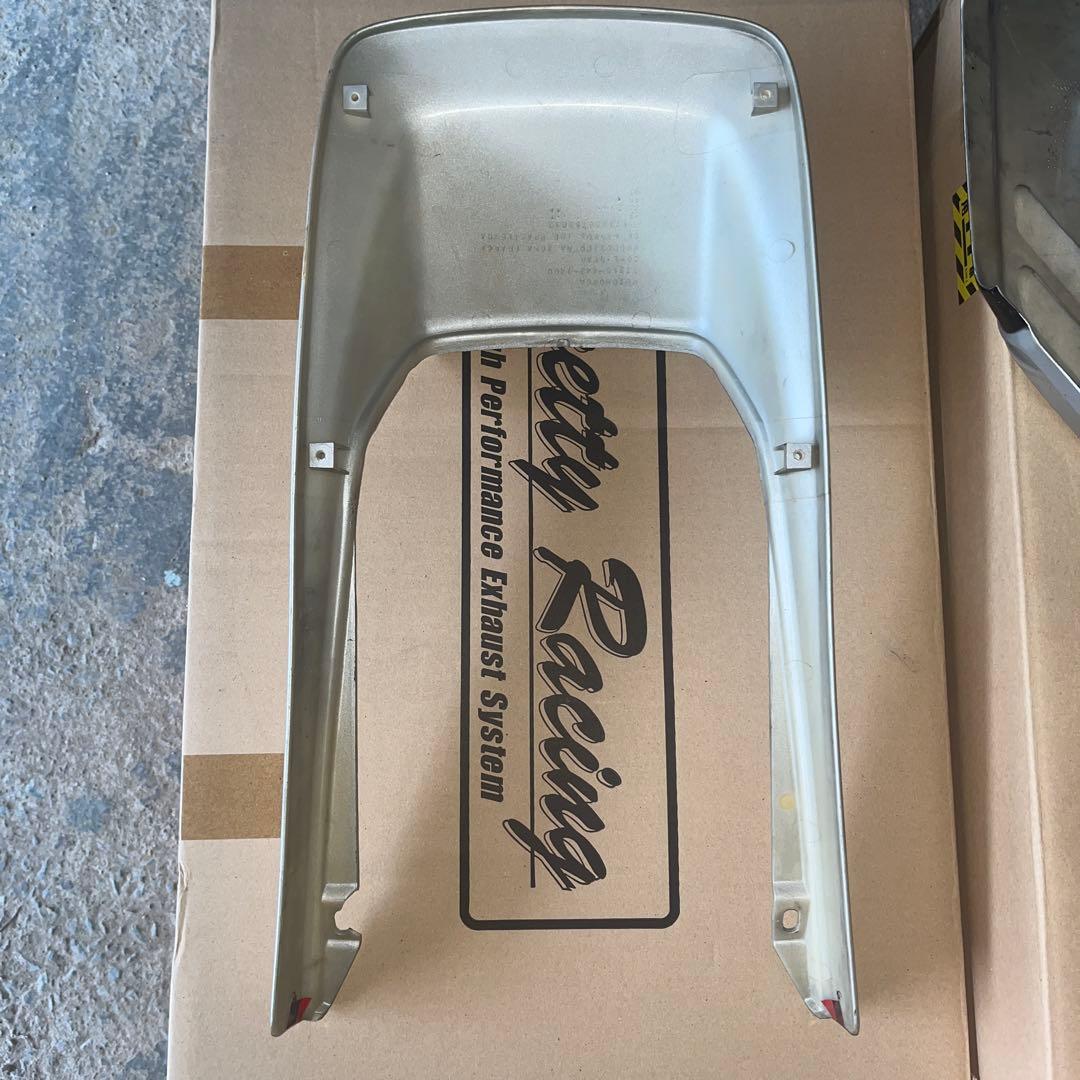 CB450N 外装セット　シルバー　わらび