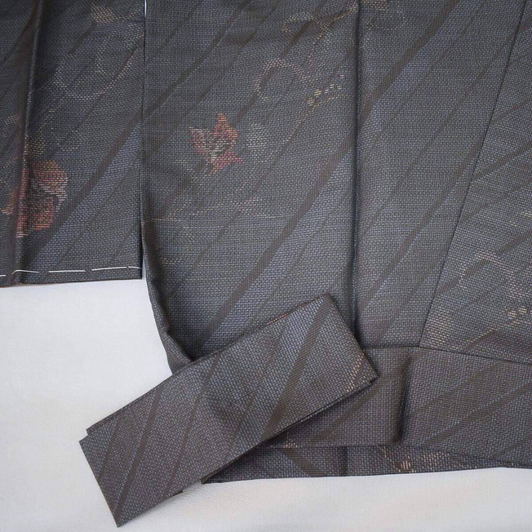 M01-2 新品保管品 正絹 本場大島紬 二部式着物 紺 唐花