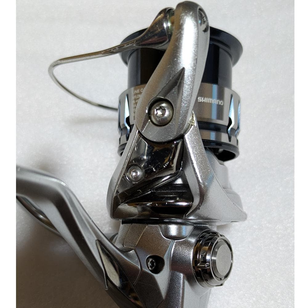 シマノ 19ストラディックＣ2000SHG