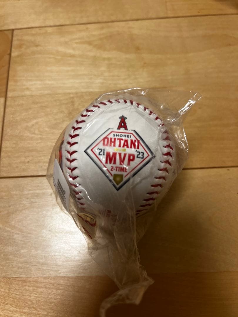 【大谷翔平選手2023MVP記念ボール】