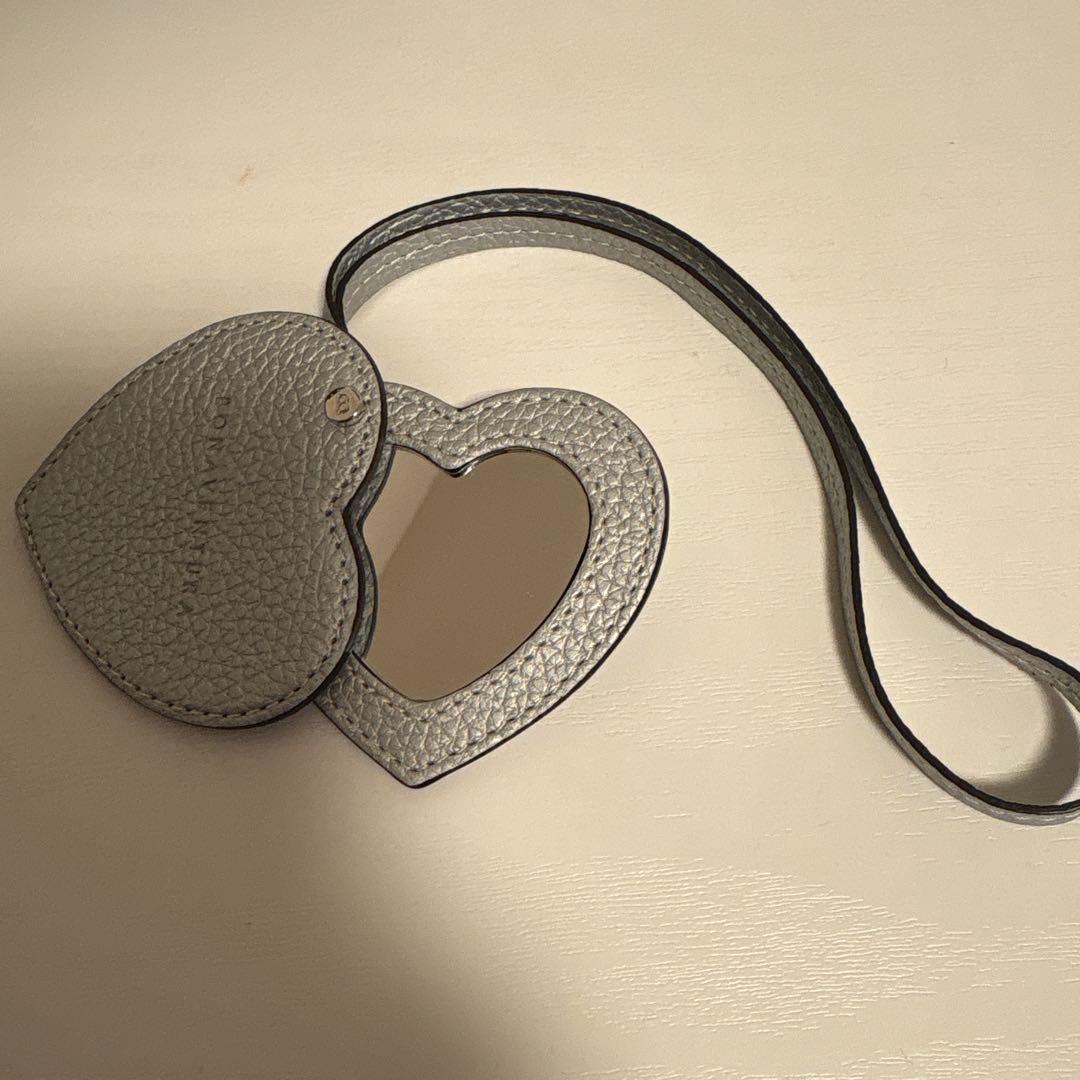 ボナベンチュラ　ハート コンパクトミラー シュリンクレザー　シルバー　限定カラー