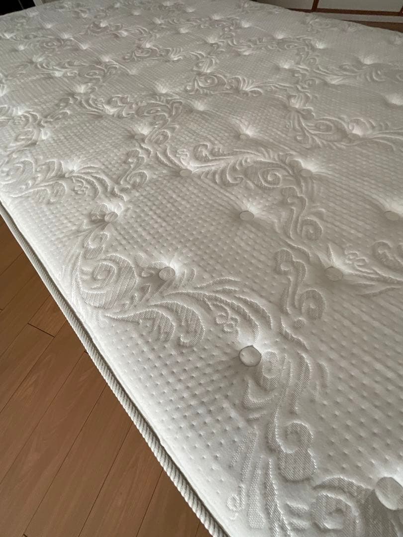 ニトリ　セミダブルマットレス(Nスリープ プレミアム P3-03) 美品