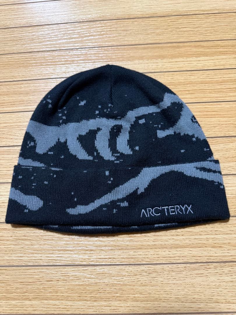 ARC'TERYX カモフラージュニット帽