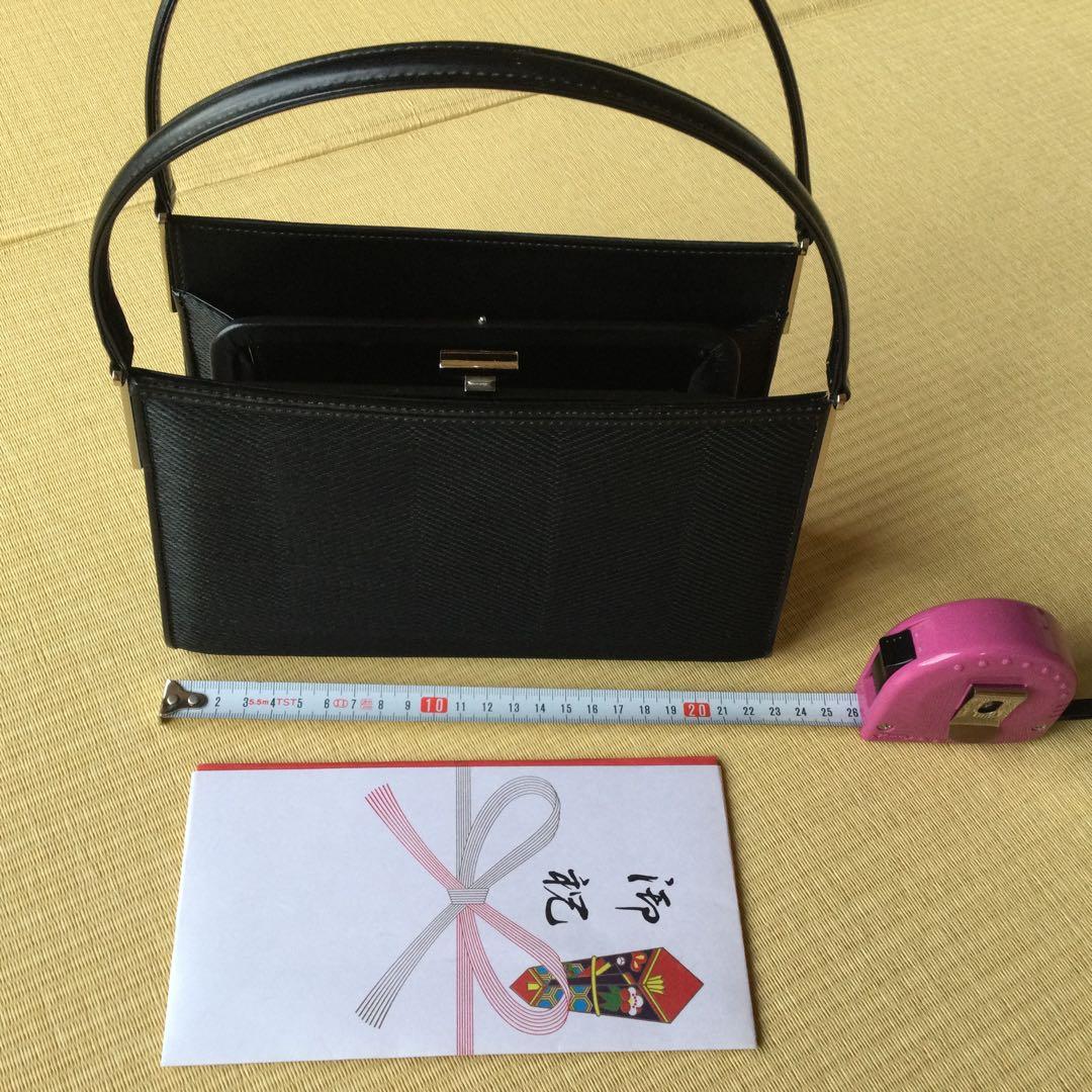 Guchimim　黒のハンドバッグ 箱付き