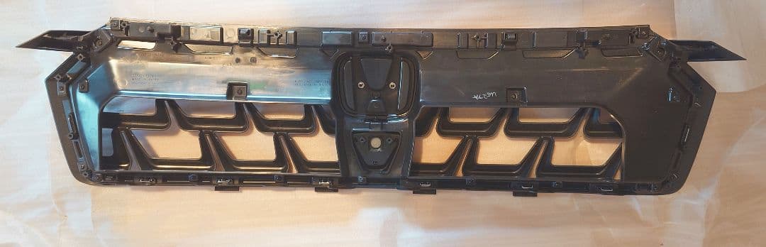 ホンダアクセス 純正用品 ヴェゼル フロントグリル