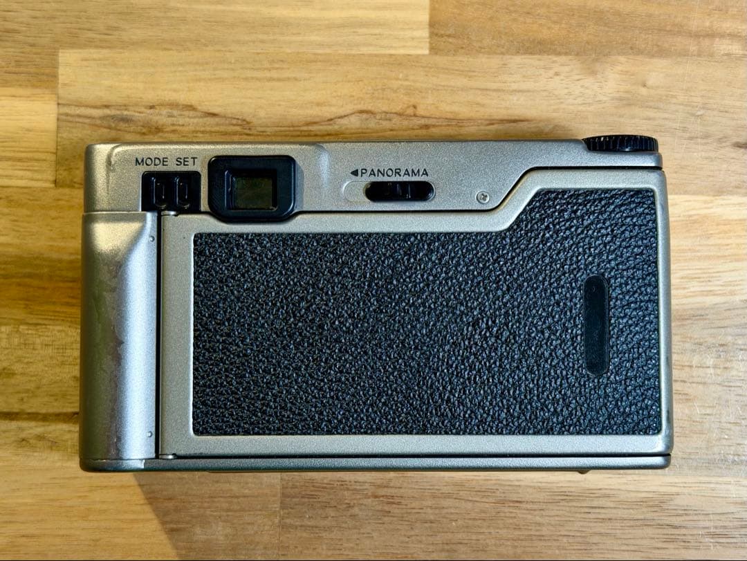 Nikon 35Ti コンパクトフィルムカメラ